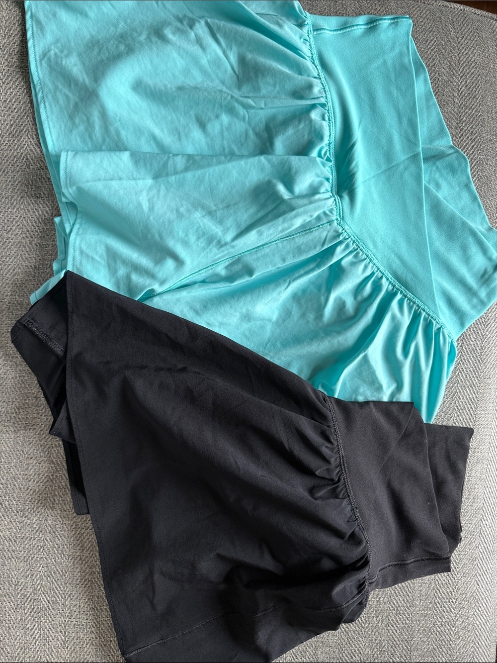 Aerie Bright Blue and Black flowy shorts